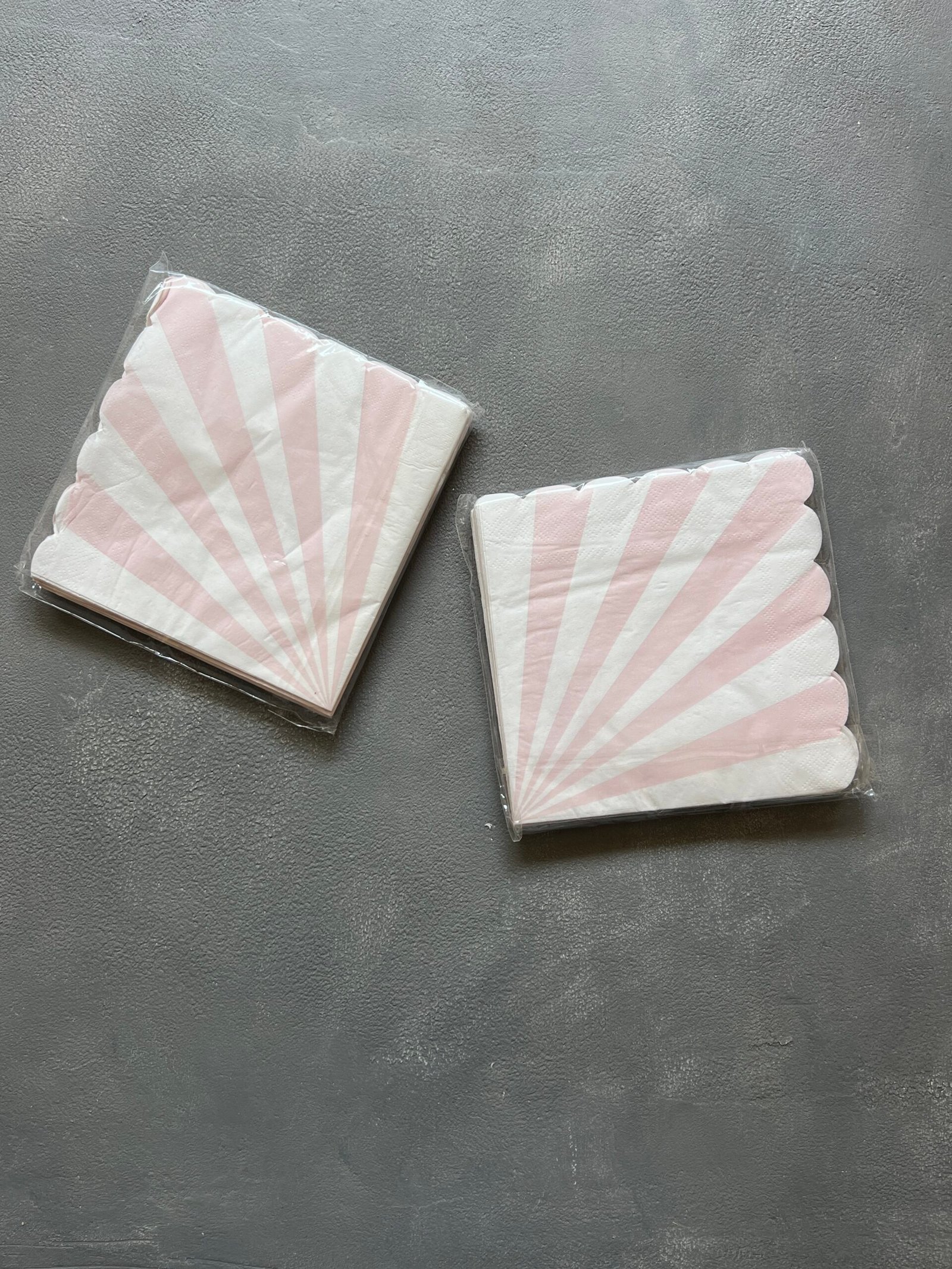 Серветки "Pink" - Серветки Серветки "Pink" - Серветки