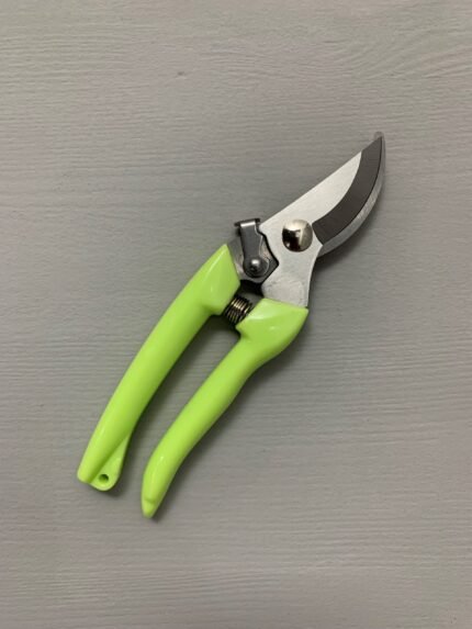 Секатор з салатовою ручкою, коротке лезо - Секатори