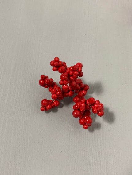 Штучні ягідки без стебла, червоні 3 гілки, 5 см. C19. - Штучні ягоди та плоди
