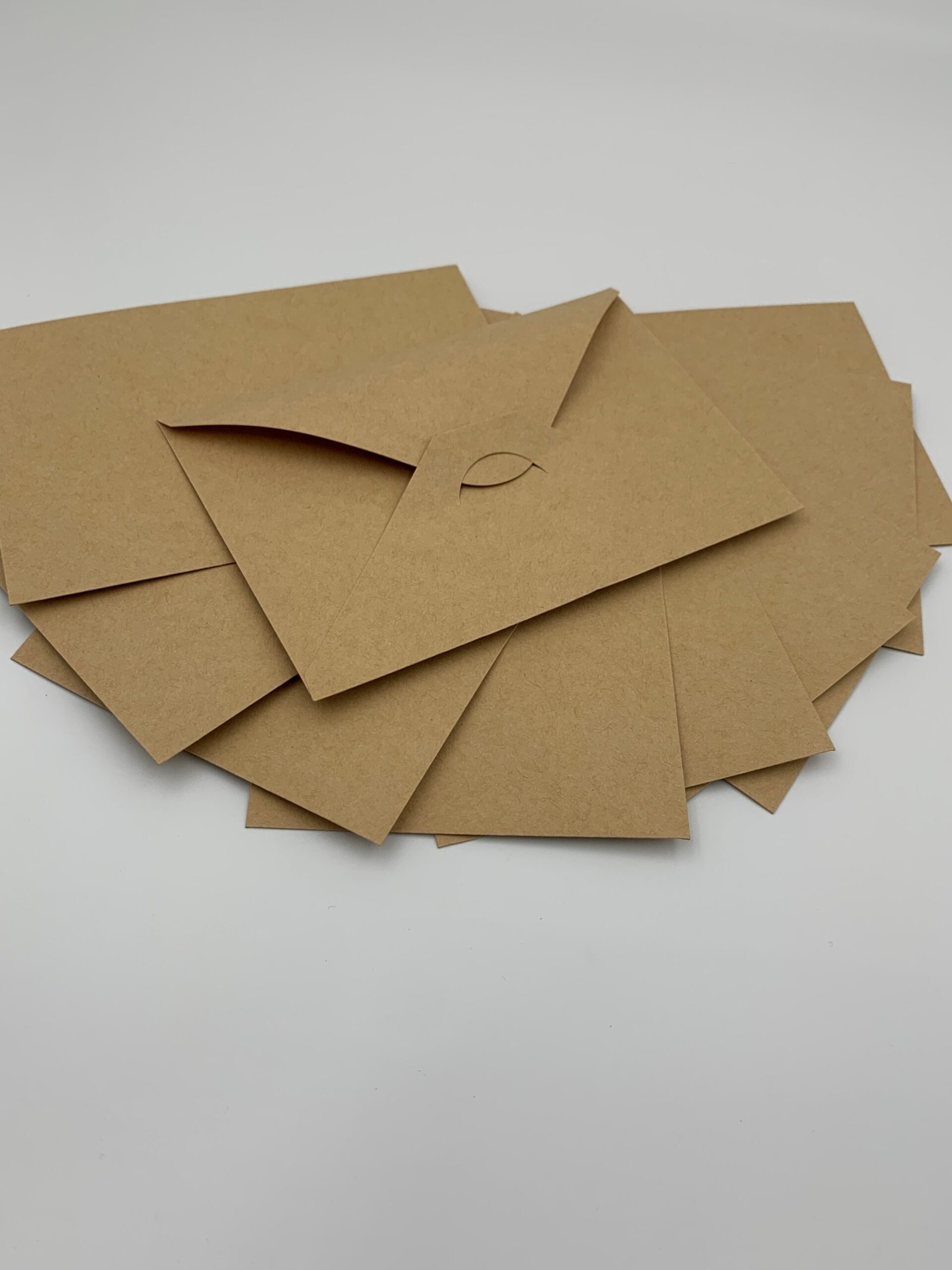 Конверт крафтовий 10х15 см 10 шт - Конверти Конверт крафтовий 10х15 см 10 шт - Конверти