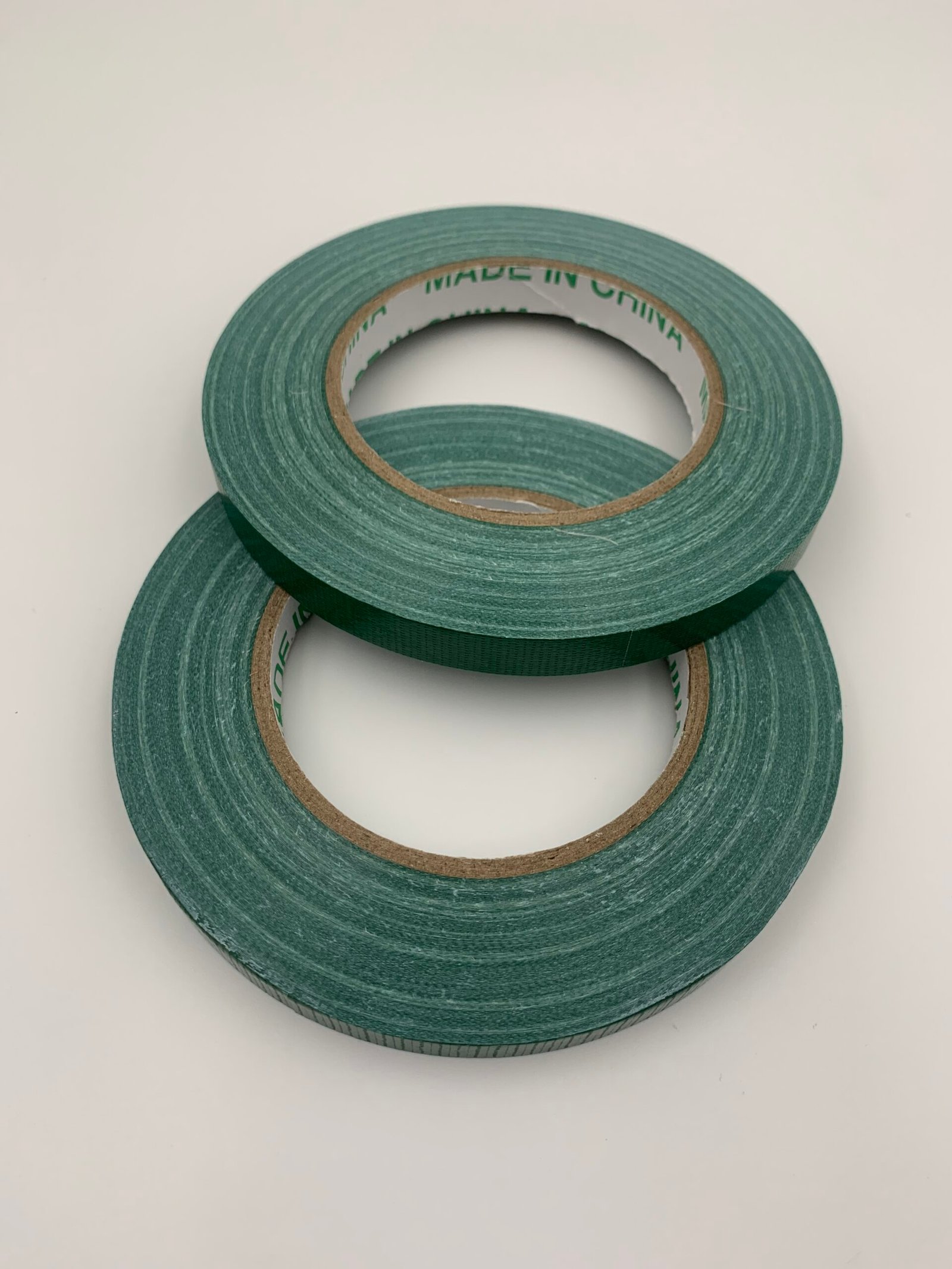 Стрічка фіксуюча флористична зелена 12 мм / 50 м - Стрічки, мереживо, мотузки Стрічка фіксуюча флористична зелена 12 мм / 50 м - Стрічки, мереживо, мотузки