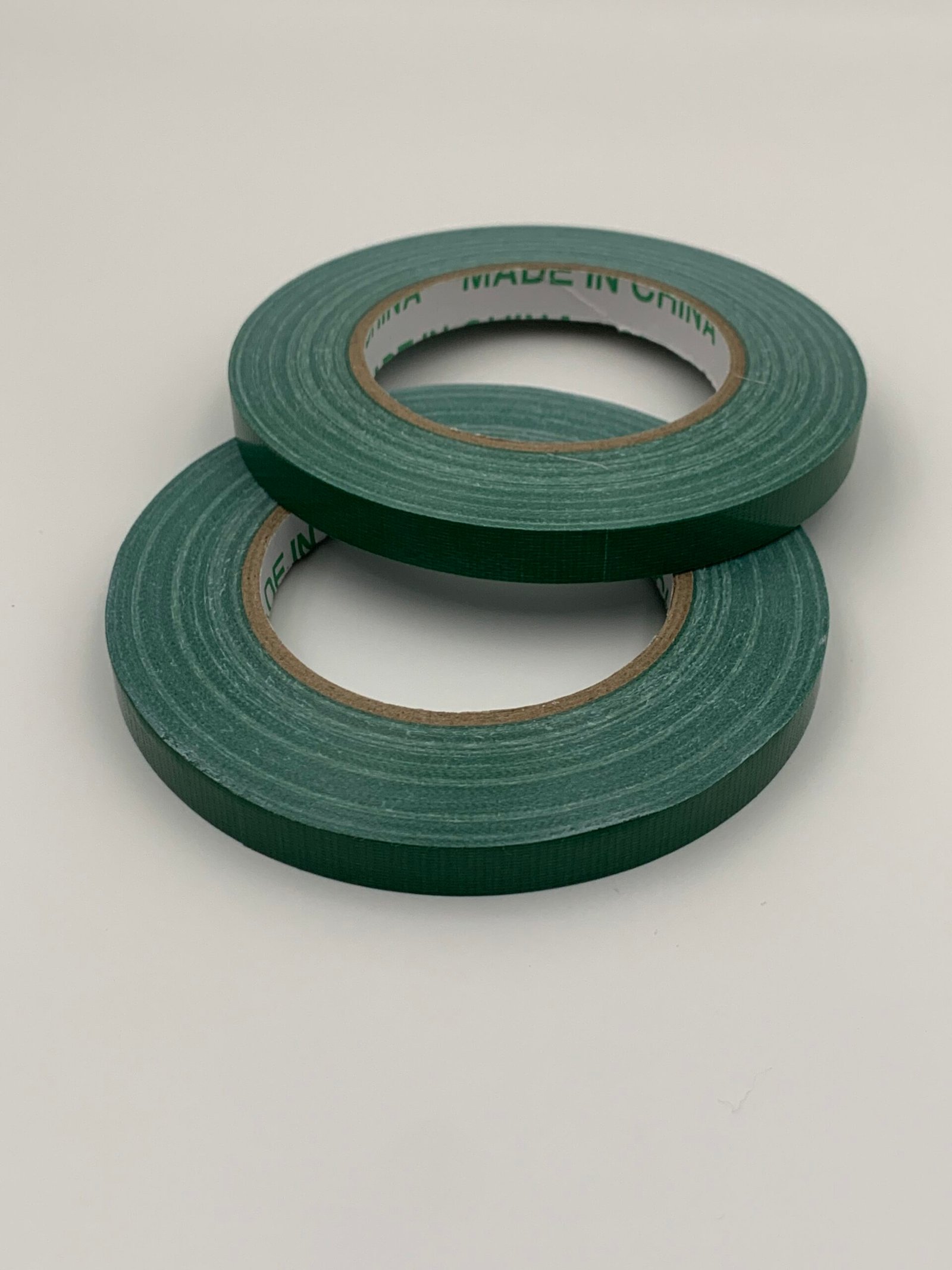 Стрічка фіксуюча флористична зелена 12 мм / 50 м - Стрічки, мереживо, мотузки Стрічка фіксуюча флористична зелена 12 мм / 50 м - Стрічки, мереживо, мотузки