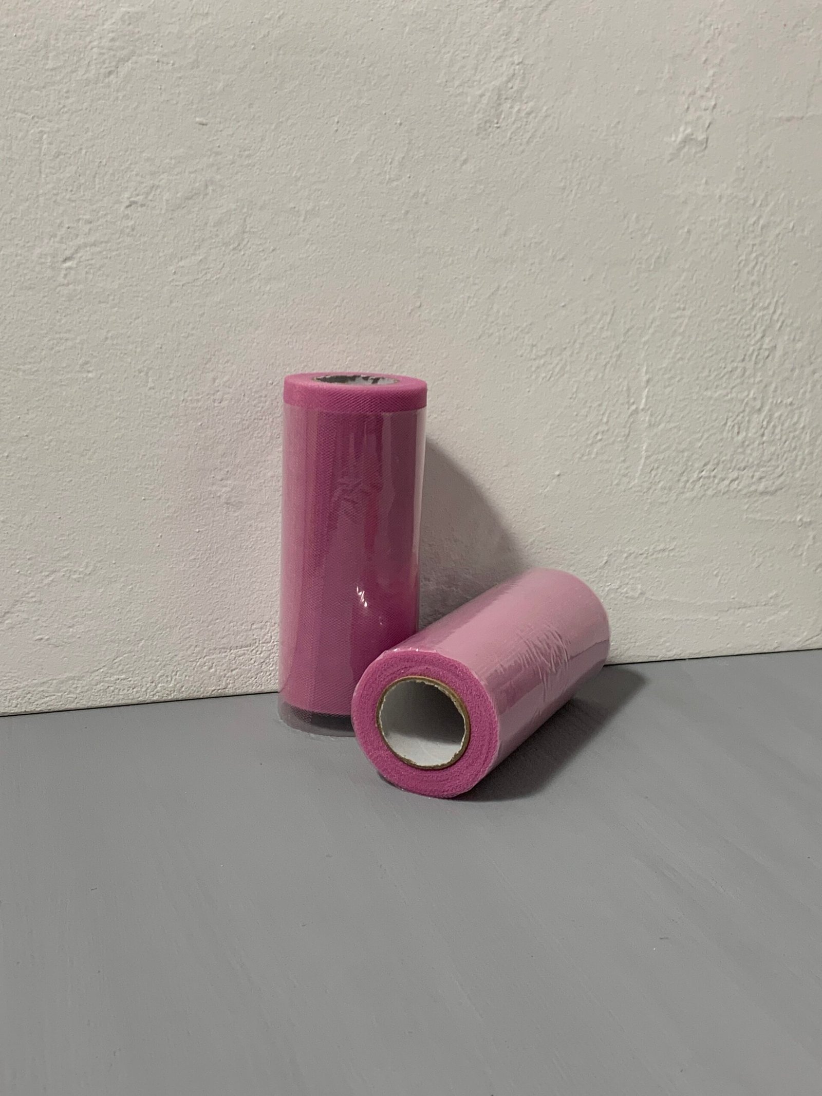 Фатин декоративний рожево-фіолетовий, щільне плетіння 15 см х 22,8 м - Фатин Фатин декоративний рожево-фіолетовий, щільне плетіння 15 см х 22,8 м - Фатин