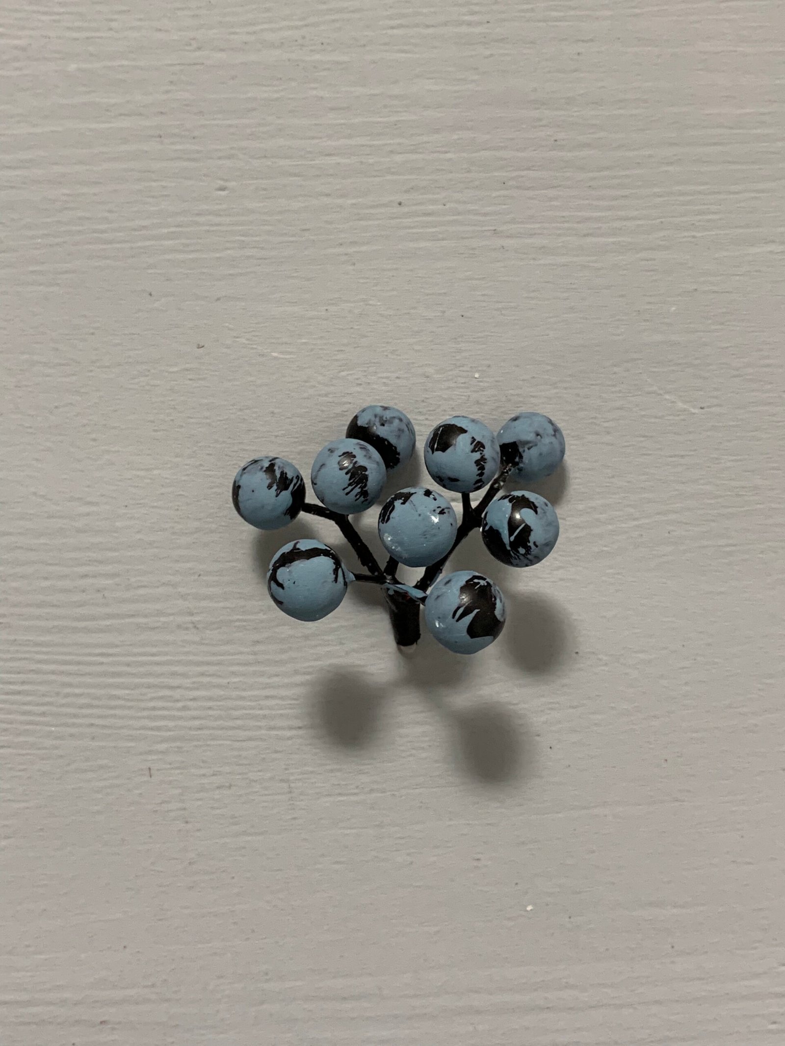 Штучні ягідки без стебла, чорні сизі матові 9 шт, 4,5 см. A9. - Штучні ягоди та плоди Штучні ягідки без стебла, чорні сизі матові 9 шт, 4,5 см. A9. - Штучні ягоди та плоди