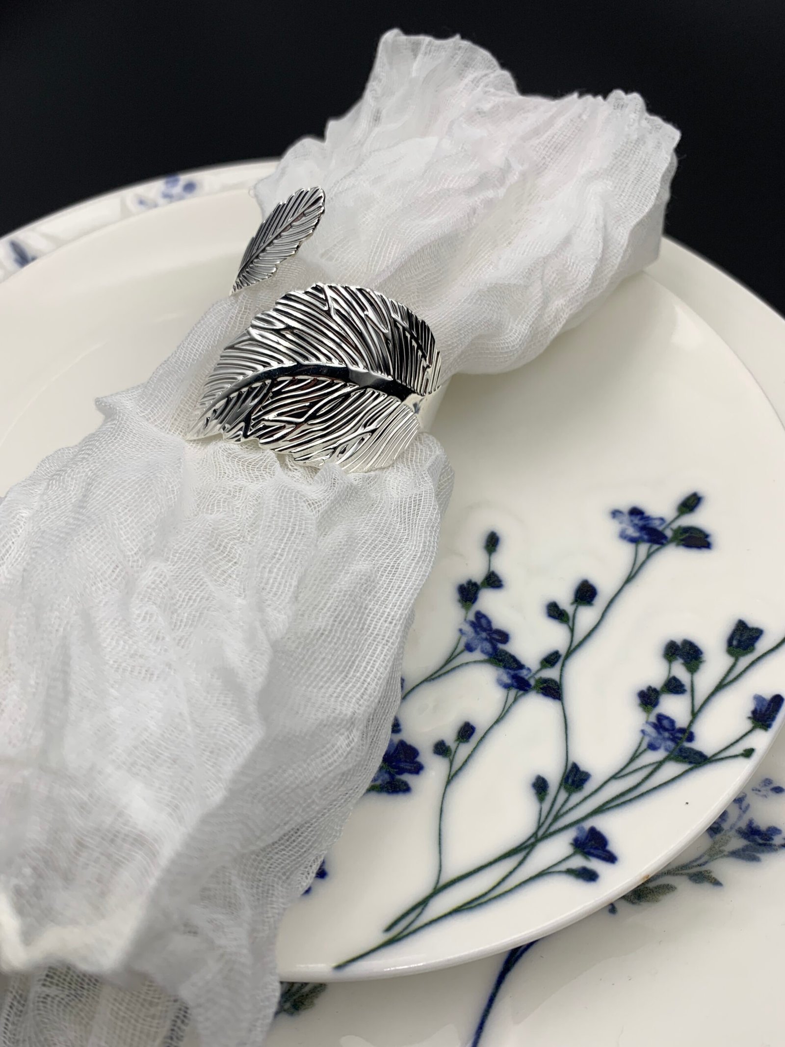 Серветка декоративна біла 50x50 см - Ранери/Серветки Серветка декоративна біла 50x50 см - Ранери/Серветки